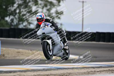 media/Apr-18-2025-TrackDaz (Fri) [[45f5874c44]]/B Group/Session 4 (Turn 6 - Outside)/